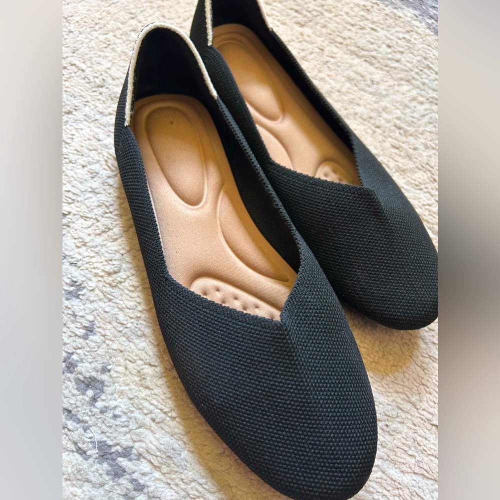 Cushioned flats